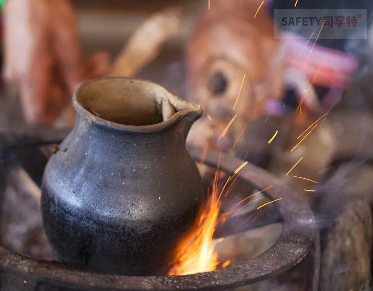 火塘烤茶（圍爐煮茶）文化：人間煙火，歲月靜好 (圖3)